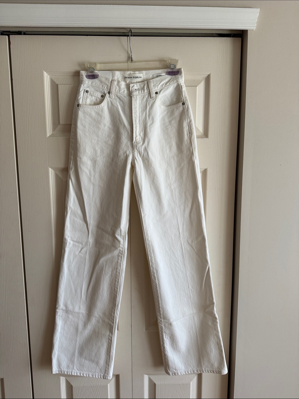 Denim Forum Farrah Hi Rise Jean White NEVER WORN Size 24